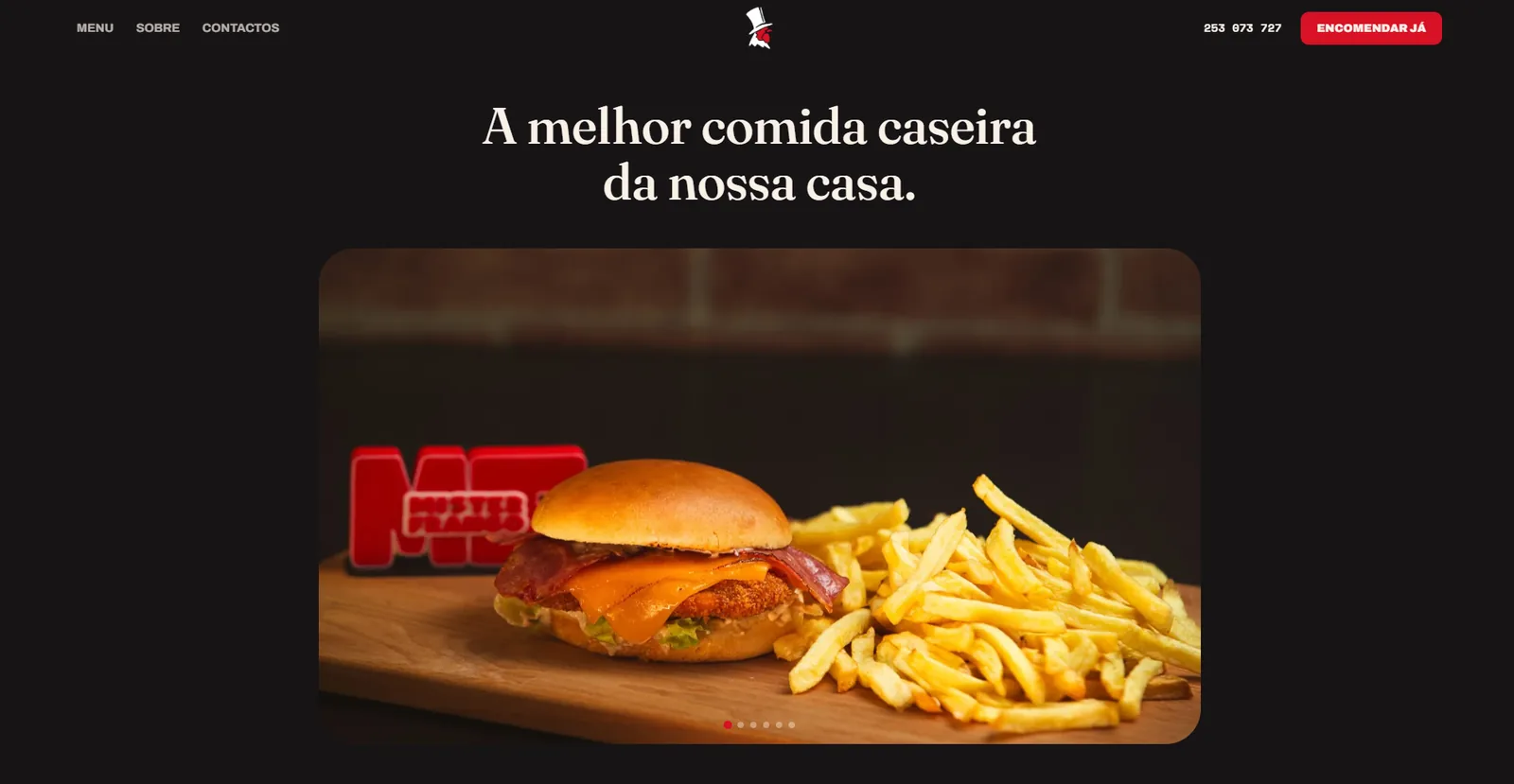 Página inicial do site do Mister Frango, churrasqueira em Braga, com hambúrguer e batatas fritas